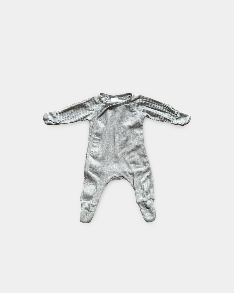 Bonds Onsie
